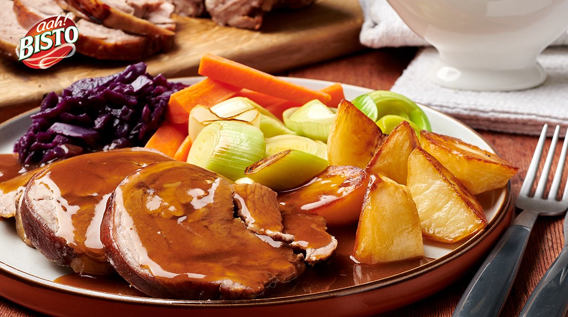 Our friends <a href="/PremierFoods_FS/">Premier Foodservice</a> are a partner of @lovebritishfood and they have lots of information about buying British lamb. You can also check out the lamb recipes on the Premier Foods website here to help you prepare for Easter menus >> bit.ly/3N4PaGl