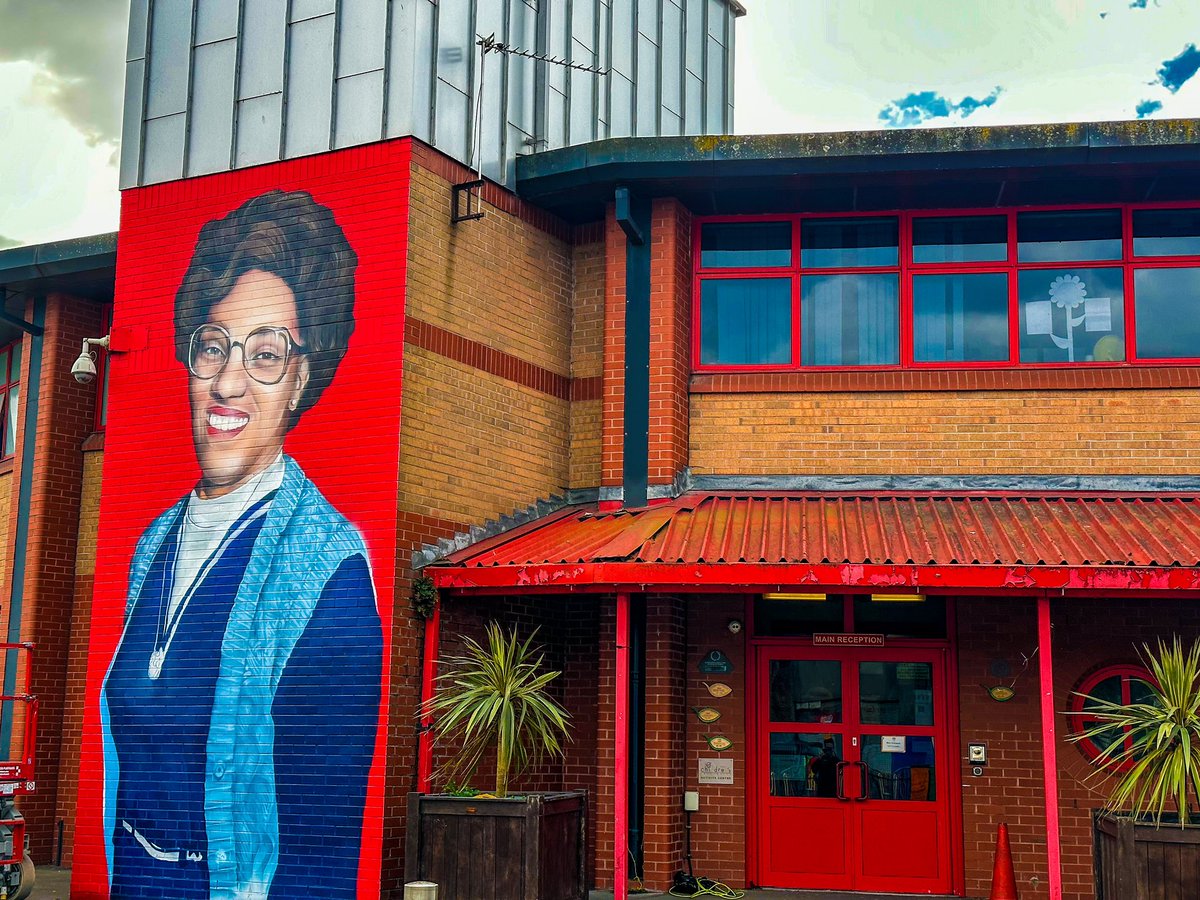 Huge mural appears on Mount Stuart Primary School in Butetown of Wales’ first black headteacher Betty Campbell