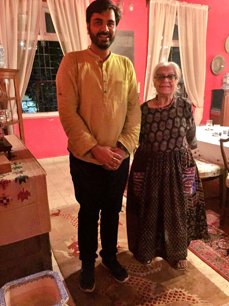param_pandya's tweet image. A memorable day spent with the Queen of Quilts, Ms. Geeta Khandelwal ji at her beautiful bungalow in Mumbai.
So much to learn from this living legend. 

@anandmahindra
#quilts #maharashtra #GodharisOfMaharashtra #geetakhandelwal #queenofquilts