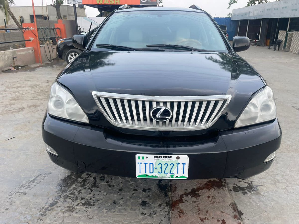 BuyLagosLtd's tweet photo. For Sale: Pre-Owned 2006 Lexus RX330

📍: Ajah

Asking Price: 4m [Non Negotiable]

If interested, DM for Inspection or Call/Whatsapp; 0818 811 1105

- https://t.co/ZMsfKvD17B -

#BuyLagosLtd #BuyLagosLtdAutomobile #CarForSale #UsedCar #LexusRX330 https://t.co/hhZafHpCH3