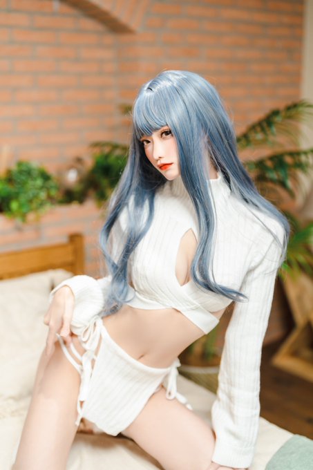コスプレイヤーしろさきのTwitter画像55