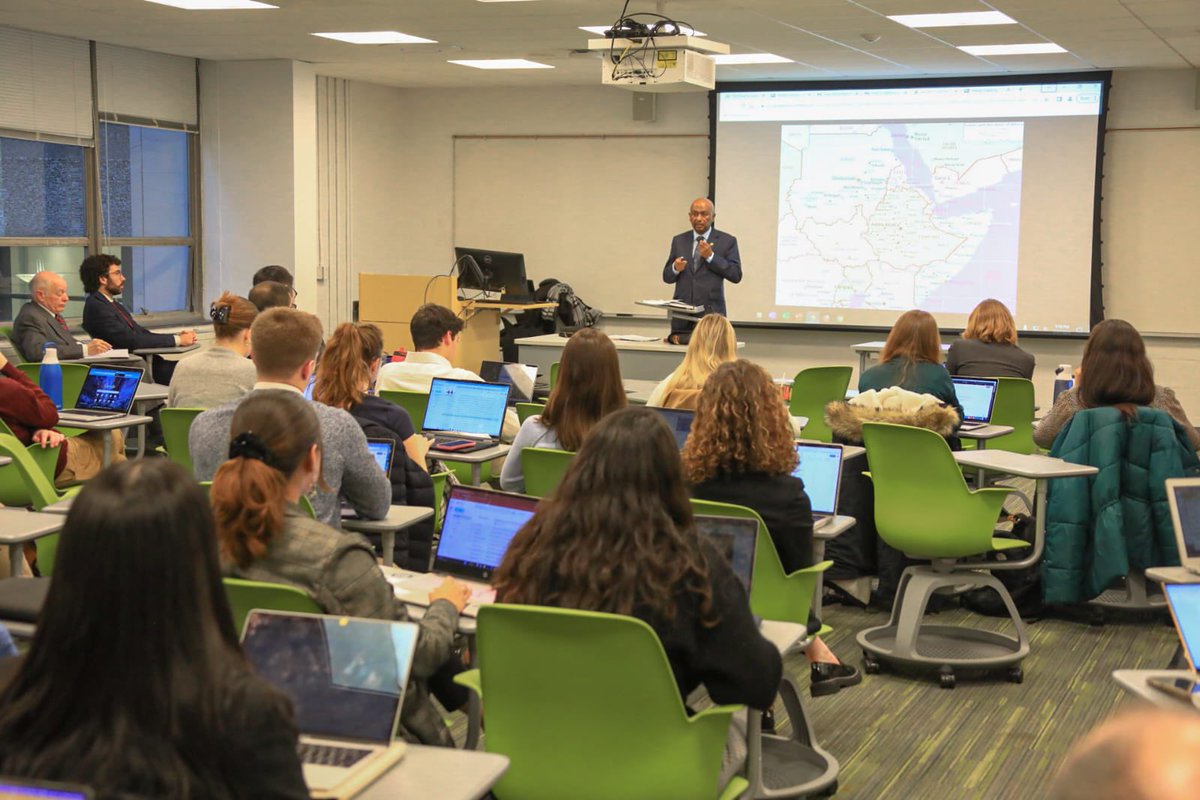 seleshi_b_a's tweet photo. Last evening, I gave short lecture & had discussion with staff & students of GWU on conflict, peace, dev’t & #GERD. I stressed commitment of #Ethiopia for sustainable peace & equitable use of Nile waters. I also reaffirm #Ethiopia’s keen interest for stronger ties with the USA. https://t.co/Hf5aEo0elG