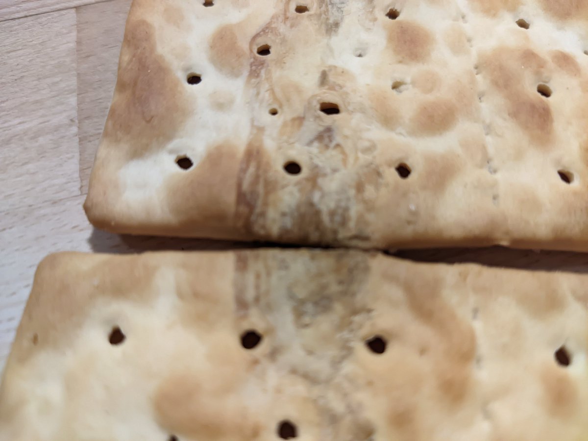 beej_75's tweet photo. @ArnottsBikkies what's going on here, straight outta the Salada packet. https://t.co/NQP4pYp9zI