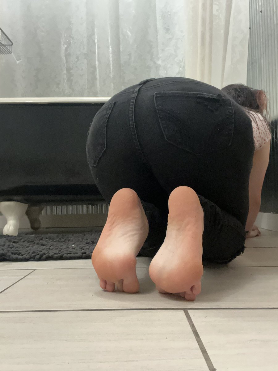 slutttystonerr's tweet photo. I’m doing video calls tonight 😘

#model #fansly #adultcontent #horny #Discord #buyingcontent #nsfw #nsfwtwt #sellingcontent #buyingcontent #skype #videocall https://t.co/lskNx1pcPr