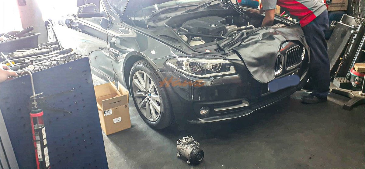 HanzAutoworks's tweet photo. BMW F10

Replacing a defective aircond compressor as the aircond isnt cold anymore

Mr. Ryan
https://t.co/G3uD4Y07PF
https://t.co/36CkDWWfzu

#bmwf10  #bmw5series  #BMW  #N20 https://t.co/WlpXmxO0kt
