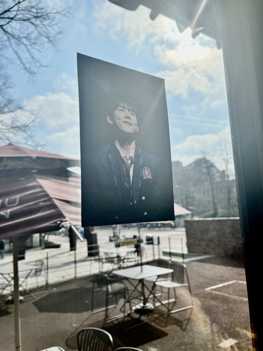 ChiK_12121127's tweet photo. 오늘은 특전을 안받아가지구… 주말에 못온거 오늘 와따!!!!!!!

#빨리_돌아올수록_이득이다
#떠나도_다시돌아오는_그것이_오연이다
#보고싶은것_봐야하는것 https://t.co/GTyAU9rOyK