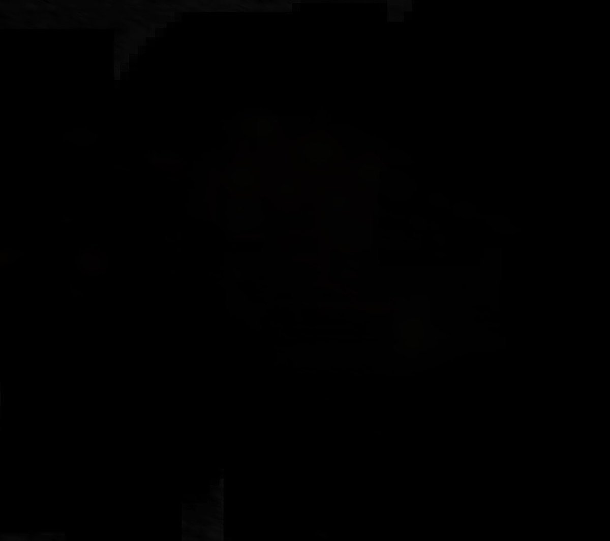 L0udcloud's tweet photo. (🕷️ ! ¡) . . . Qckity Au

En el año 2018, el streamer Quackity falleció en un accidente automovilístico, lo cuál hizo que el fandom se sintiera devastado.
Un año después, después de que sus redes sociales incluyendo sus canales de Twitch de encontraran totalmente inactivas. https://t.co/BIyKAoKzO1