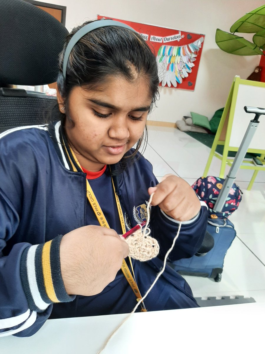 pacebritish's tweet photo. Meet Hiba and Parvathi, the ECA Crochet girls creating stunning works of art with their skilled hands

#crochet #ECA #creative #paceeducation #pacebritishsharjah #spea #bsme #britishschools #inthistogetherdubai #internationaleducation #sharjah https://t.co/z1BD4ewt1U