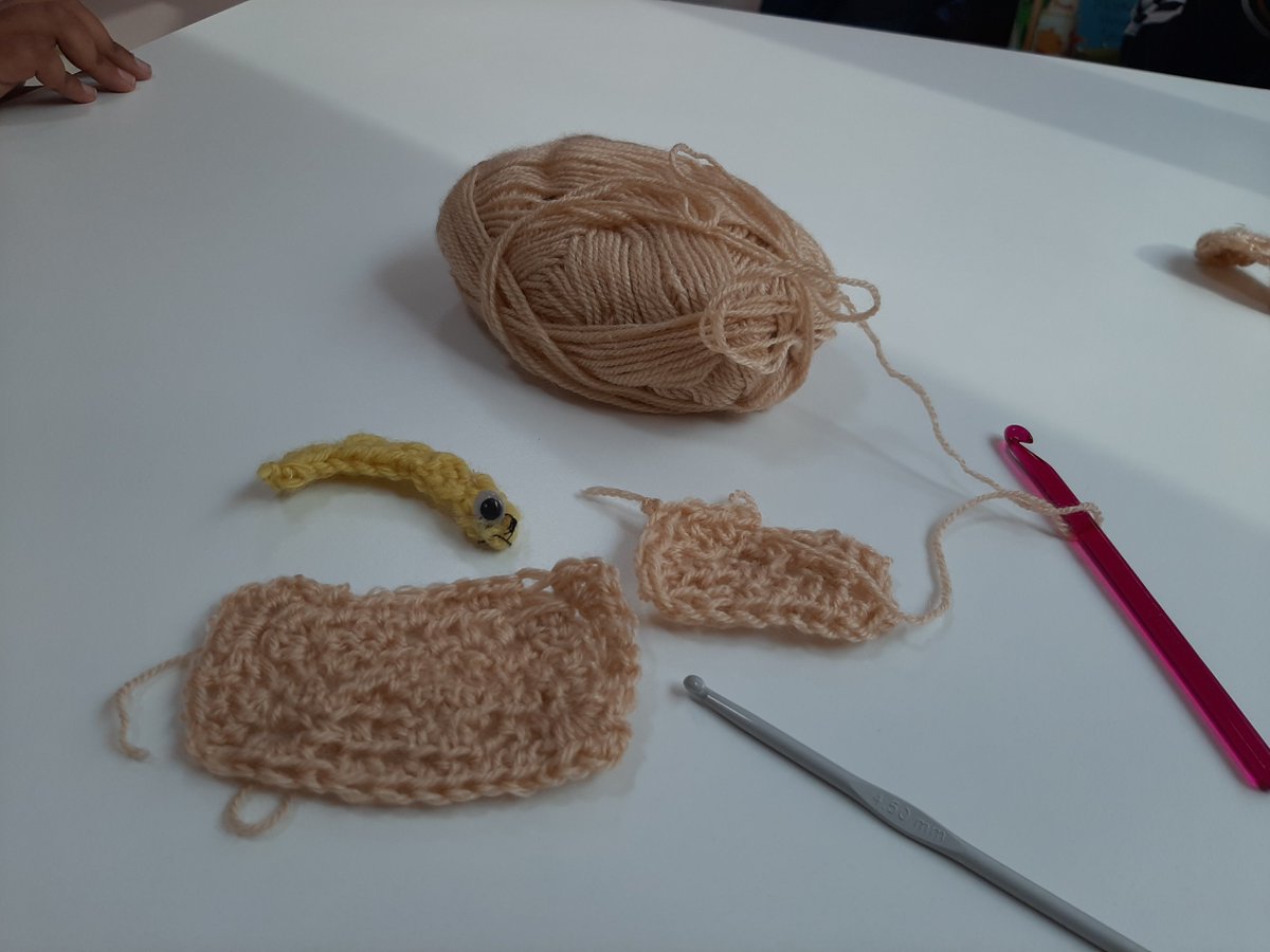 pacebritish's tweet photo. Meet Hiba and Parvathi, the ECA Crochet girls creating stunning works of art with their skilled hands

#crochet #ECA #creative #paceeducation #pacebritishsharjah #spea #bsme #britishschools #inthistogetherdubai #internationaleducation #sharjah https://t.co/z1BD4ewt1U