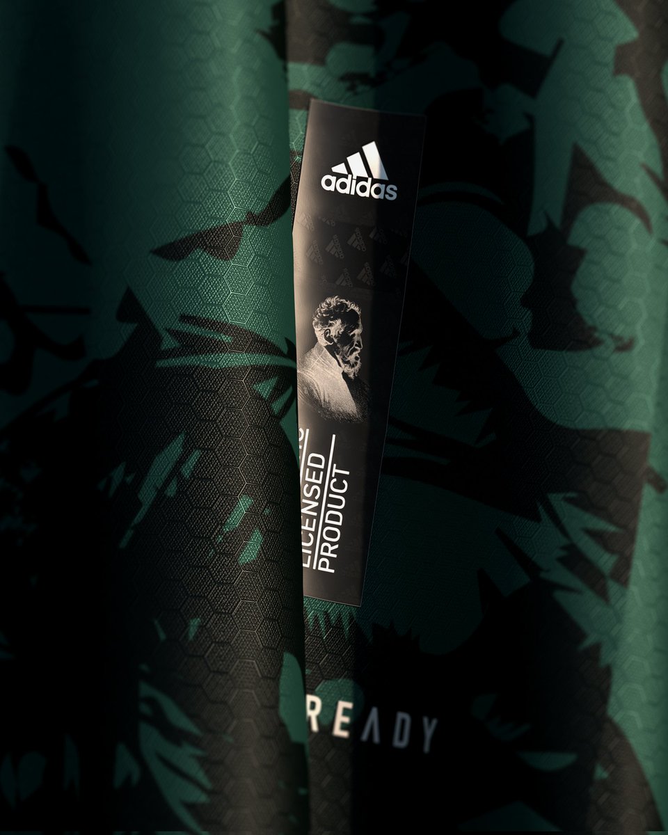 Bringing back Michelangelo's materpieces from the Renaissance with this third kit concept for Italy 🇮🇹 

#Azzurri #Nazionale #Italia #VivoAzzuri