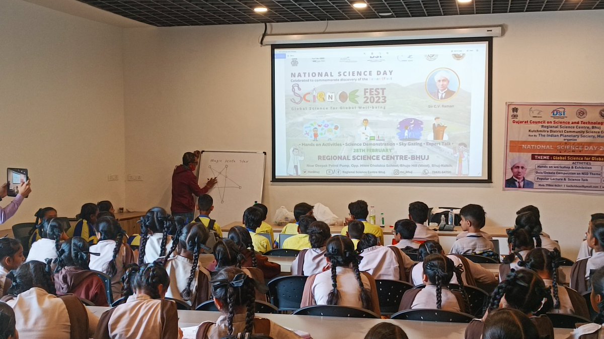 RscBhuj's tweet photo. Science is amazing.
@RscBhuj is celebrating #ScienceFest2023 on the occasion of #NationalScienceDay by fun with Science activities. The students are feeling excited with demonstration and making scientific toys. https://t.co/fiYW1szDkU