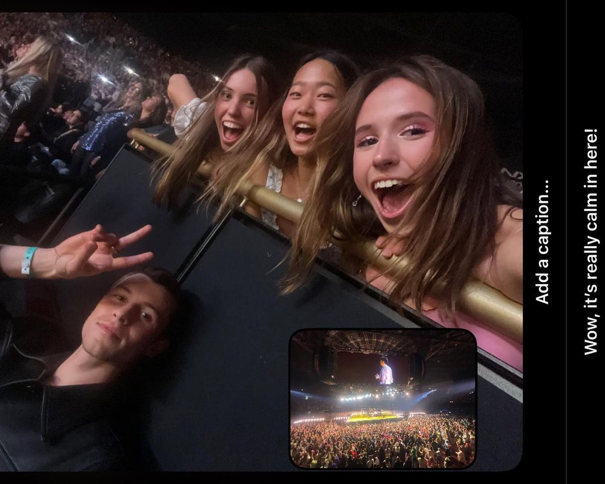 TheSMendesUpdt's tweet photo. Shawn Mendes making a BeReal pic with fans at Harry Styles show in L.A. last month.

📸: emilyguerinot on IG https://t.co/CiKakJIoxM