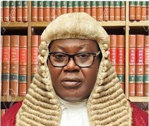 Ondoeyee's tweet photo. Justice Lokulo-Sodipe, a Judge of the Court of Appeal, sitting in Akure, slumped and died yesterday while on his way to a court session. https://t.co/QervHksipT