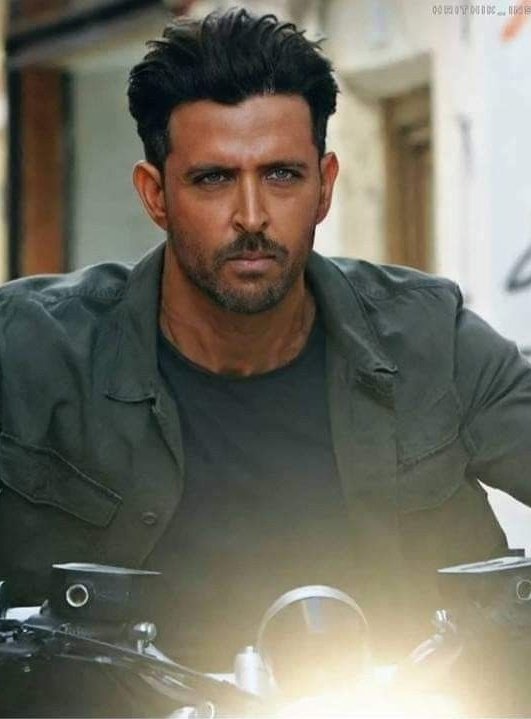 Anshul_931930's tweet photo. Bring John Abraham and Hrithik Roshan face to face for one one one action sequence
In DHOOM 4
Fighting on the top of the Truck 
Set in Dubai or Amsterdam.. https://t.co/VQODdN31yD