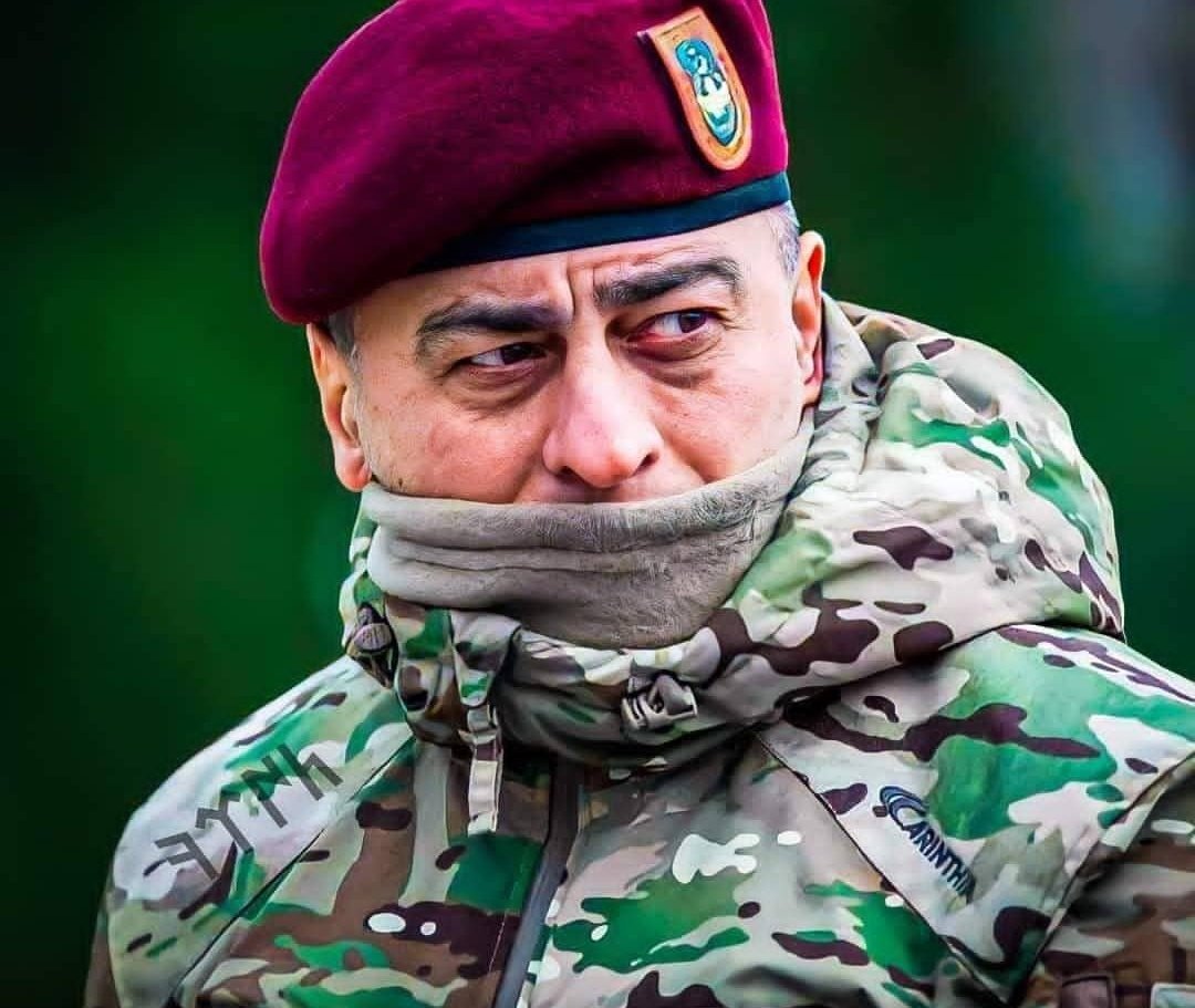 🇦🇿🦅 Bugün #Şuşa fatehi, Azərbaycan SQ-nin general-leytenantı, Xüsusi Təyinatlı Qüvvələrin komandanı, Vətən Müharibəsi Qəhrəmanı Hikmət Mirzəyevin doğum günüdür!

Doğum gününüz mübarək, Cənab General! 🇦🇿

#HikmətMirzəyev #AzerbaijanArmy