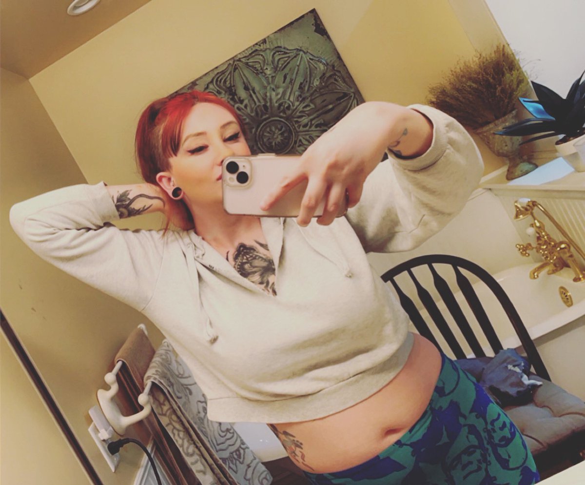 Jessloves1994's tweet photo. Feeling good today! This day off was well deserved. https://t.co/2DX2zRLlwY