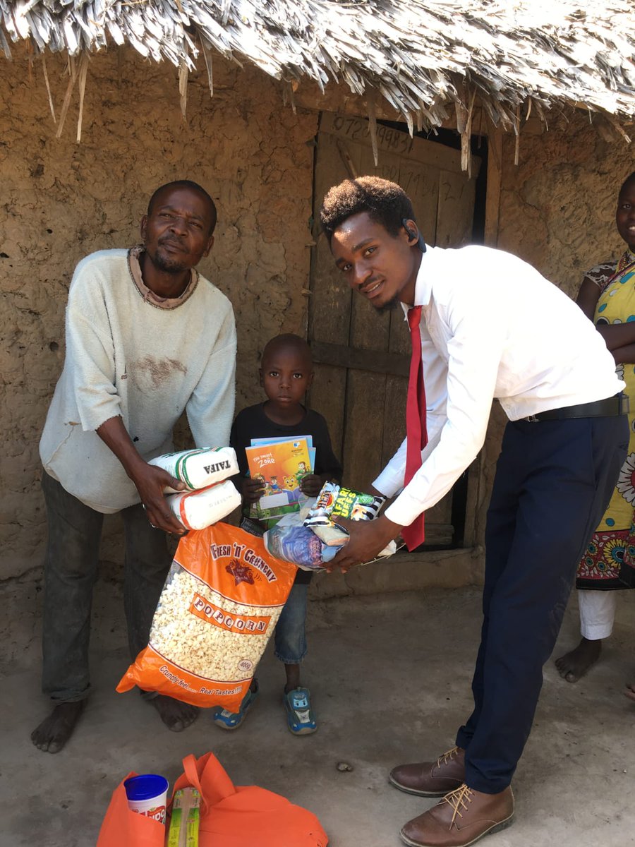 Hope4ChildDiani's tweet photo. Happy Muriphe 😊. We have been having sleepless nights thinking of Muriphe and how we could be of help. We had to pay him a visit since it's a month since school opened for the new year here in Kenya, but he hasn't been able to join school 😕. Help see him in school. https://t.co/AK1G2NZeaO