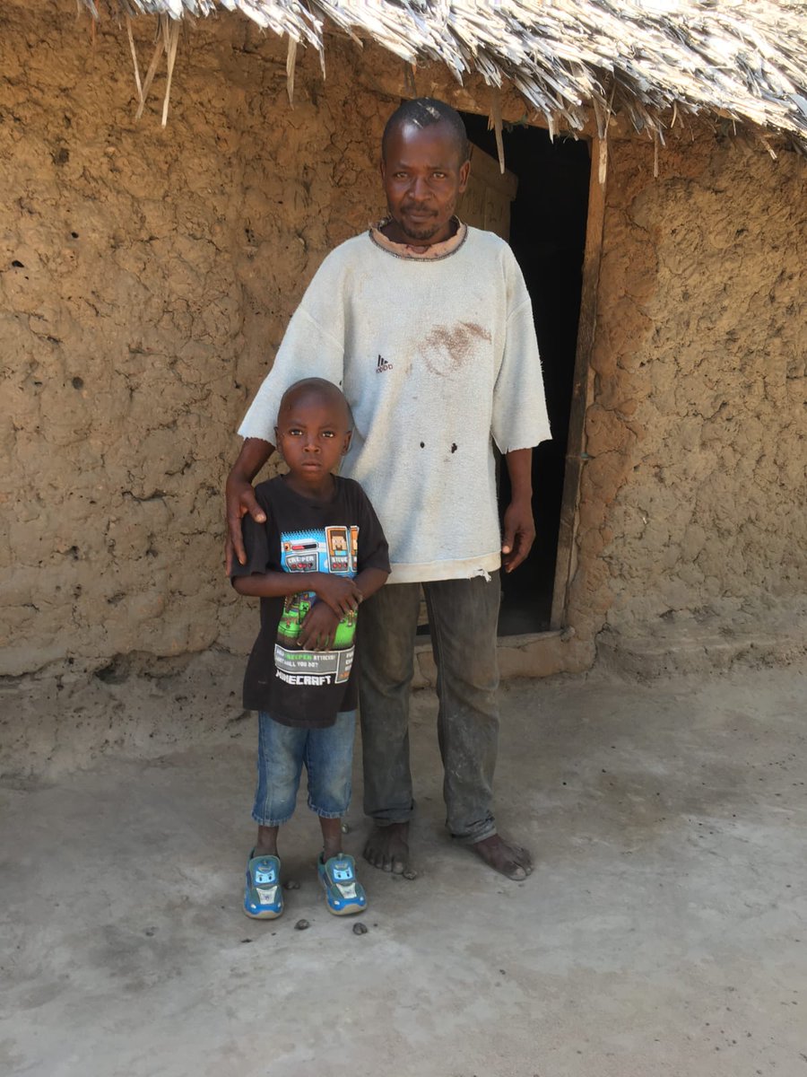 Hope4ChildDiani's tweet photo. Happy Muriphe 😊. We have been having sleepless nights thinking of Muriphe and how we could be of help. We had to pay him a visit since it's a month since school opened for the new year here in Kenya, but he hasn't been able to join school 😕. Help see him in school. https://t.co/AK1G2NZeaO