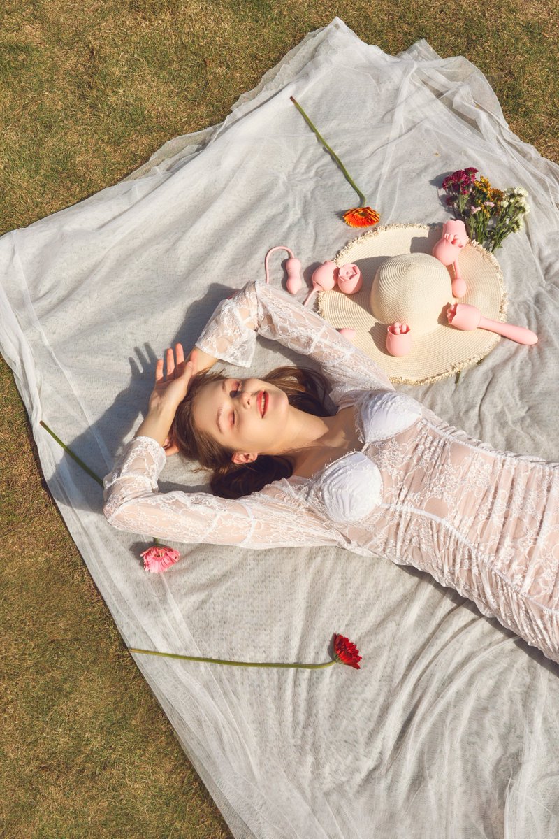 cKim55738316's tweet photo. #roseseries #sextoy #newtoys https://t.co/dmKamm31Md https://t.co/GrQORbqrZ3