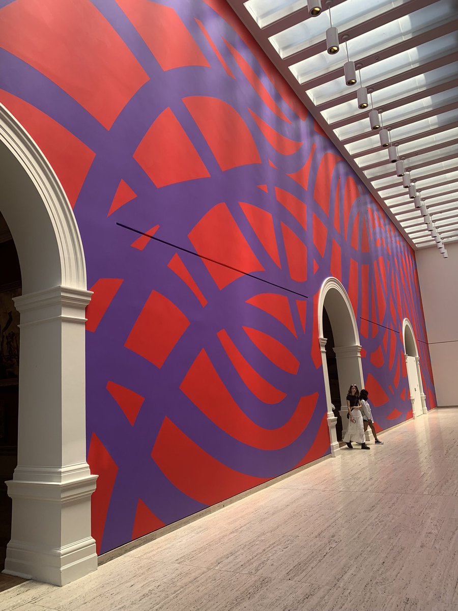 Loopy Doooy (red and purple) by Sol LeWitt
