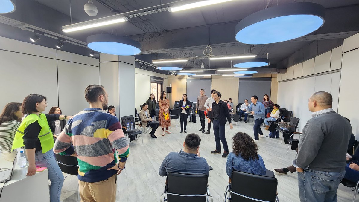 mtilavov's tweet photo. @UNDP_Uzbekistan @UNDPAccLabs is supporting the development of a new country office gender strategy by generating inputs from colleagues through a participatory foresight approach. 
Yes, strategy development can be fun! 
With @aloha_futures @TurkmenovaM @FAhmatiy https://t.co/xYDOrtDNNy