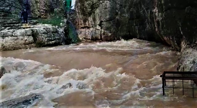 Mardinlife's tweet photo. Deprem sonrası renk değiştirmişti
Xurs Vadisi eski berraklığına kavuştu 

https://t.co/wtArtRM9Ge https://t.co/WOXPDsSRNJ