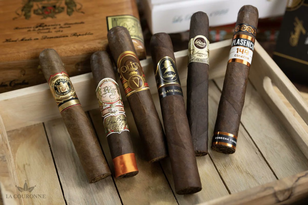 creativerassel's tweet photo. Discover How Possible It Is to Design Your Own Cigar Band!
https://t.co/eFhSdrbK2N
https://t.co/89KZn0uEVW
#cigar #cigarlogo #cigarbands #cigarlabels #cigarbox #design
#discovere #How #Possible #Design r #Own #Cigar #Band! https://t.co/j9NpSPmE72