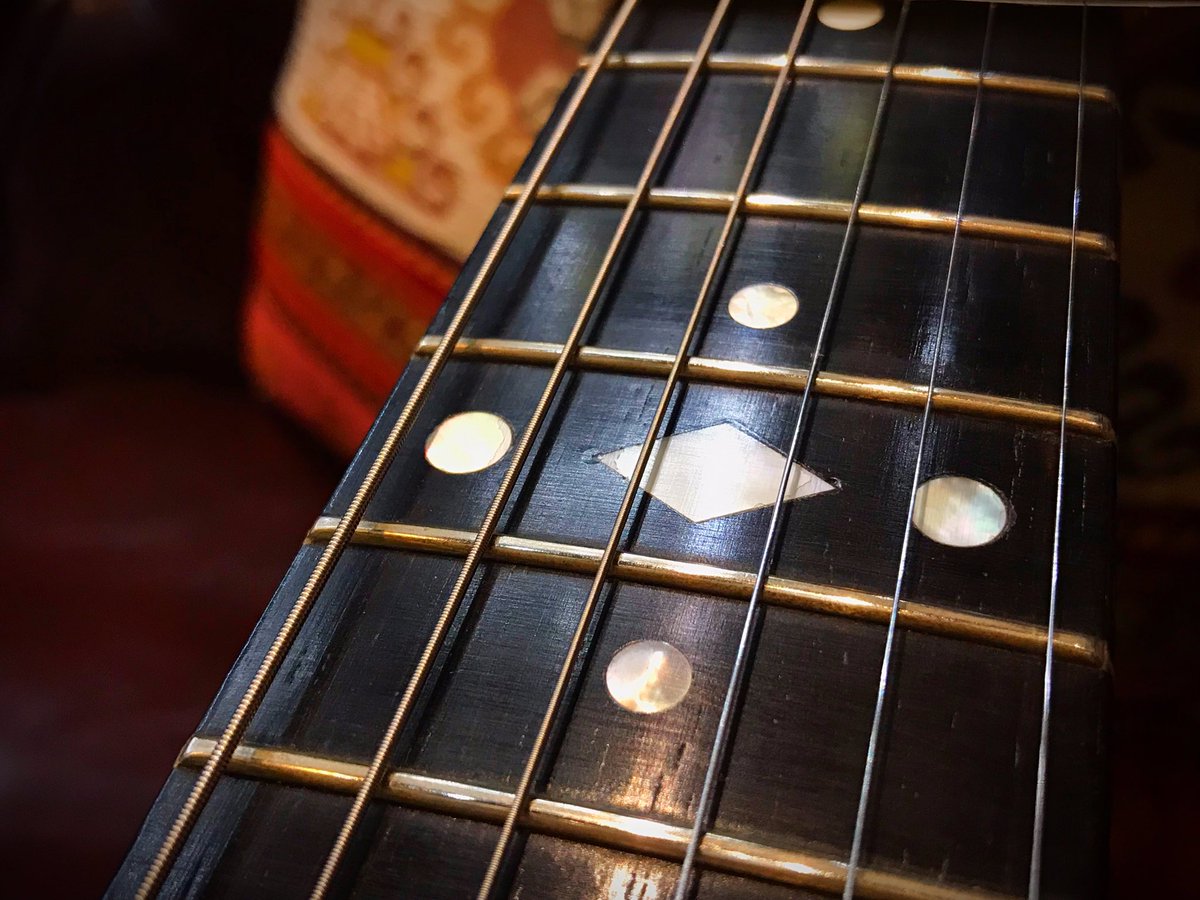 gakkicenter's tweet photo. ZEMAITIS PF22 “WHITE” PROTO MODEL
Treasure of the Pirate?✨💎
#zemaitis #guitar #pearl #pearlfront #御茶ノ水楽器センター #ゼマイティスvipルーム #proto #降臨 #ask #店頭でご覧いただけます #ゼマイティス #ギター #パールフロント #プロトモデル https://t.co/yi2huWi2Qo