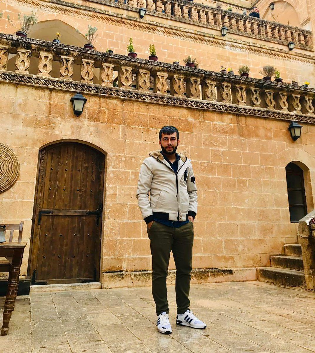 n_mlgr's tweet photo. Alkışlara Kanmadık😉 #buca #gaziemir #Konak https://t.co/q0mxx3czfA