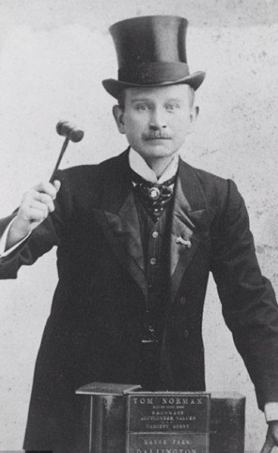 ℝ𝕚𝕡𝕡𝕖𝕣 on Twitter "Tom Norman, the man who displayed Joseph Merrick