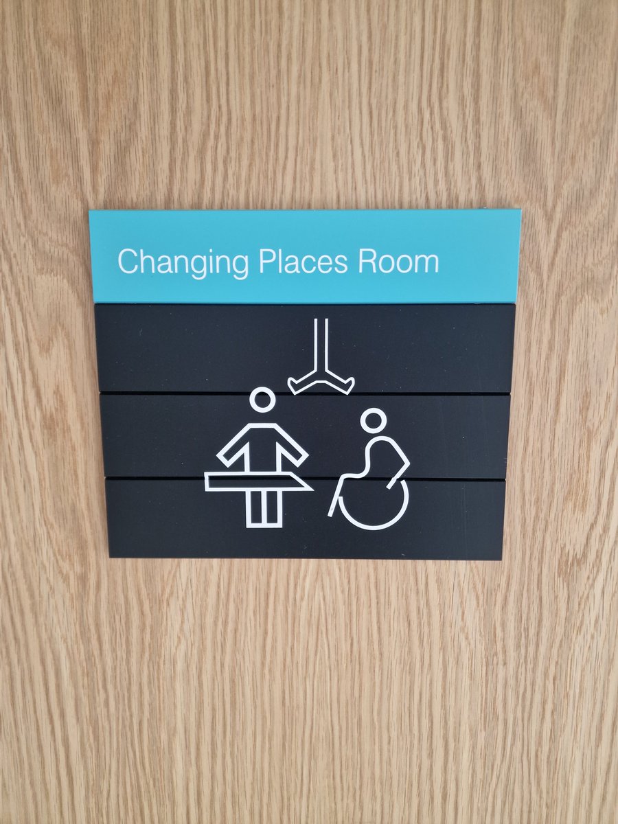 Delighted that our new Clarice Pears Building <a href="/UofGlasgow/">University of Glasgow</a> <a href="/UofGSHW/">UofG School of Health & Wellbeing</a> has a Changing Places Room 🙌 #inclusivity #accessibility 🩵  <a href="/PAMIS_Scotland/">PAMIS</a> <a href="/jennympamis/">Jenny Miller</a>