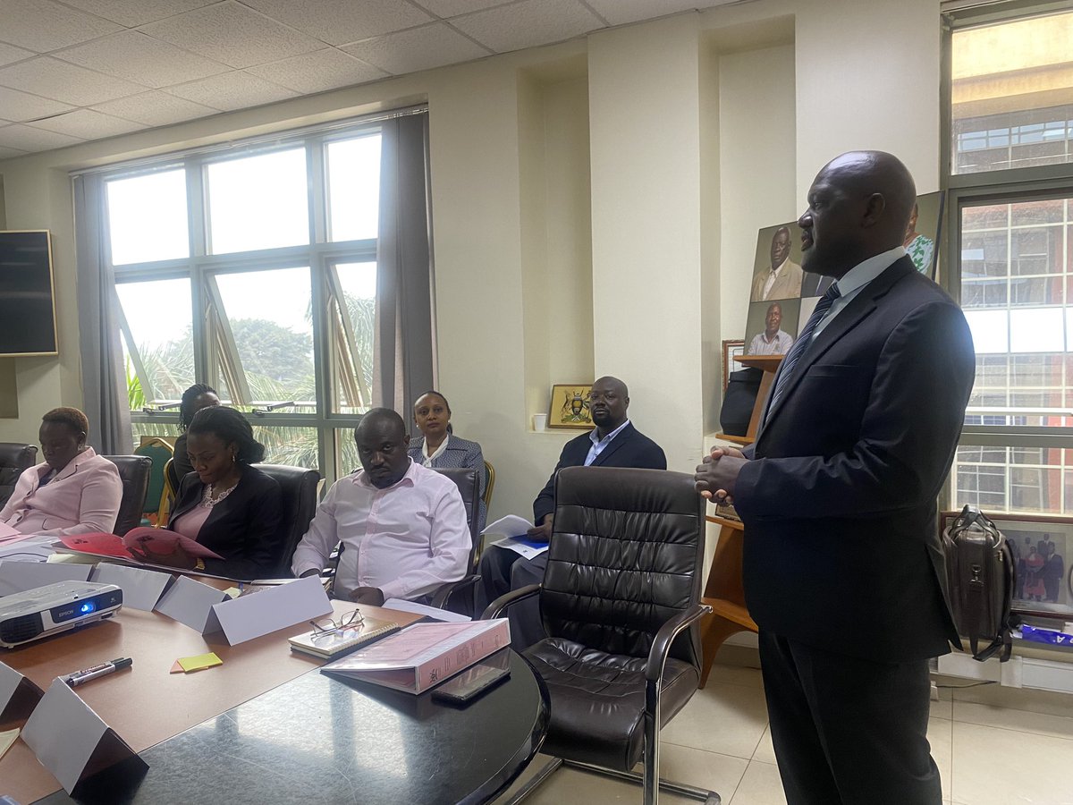 Civil Service College Uganda tweet media