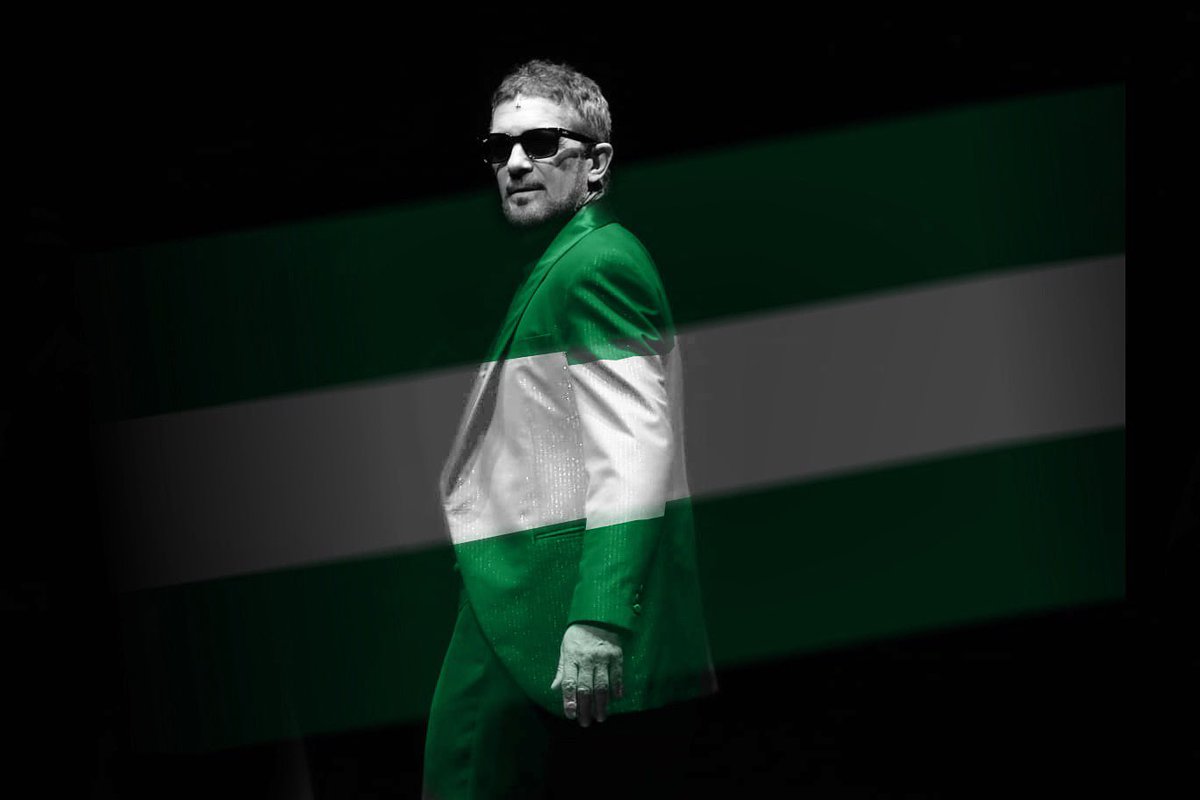 Antonio Banderas tweet media