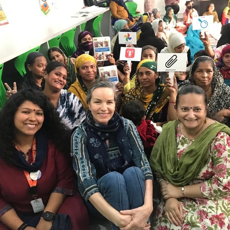 UNWFP_India's tweet photo. Country Director @Elisabeth_WFP &amp; @missyjain12 AVP - Global CSR EXL interacted with women undergoing #financial #digital literacy training in #Delhi through @exl_service #WFPTrustForIndia @UNWFP_India partnership for empowering women &amp; strengthening #foodsecurity @therealsatya https://t.co/I3FeAIDxYO