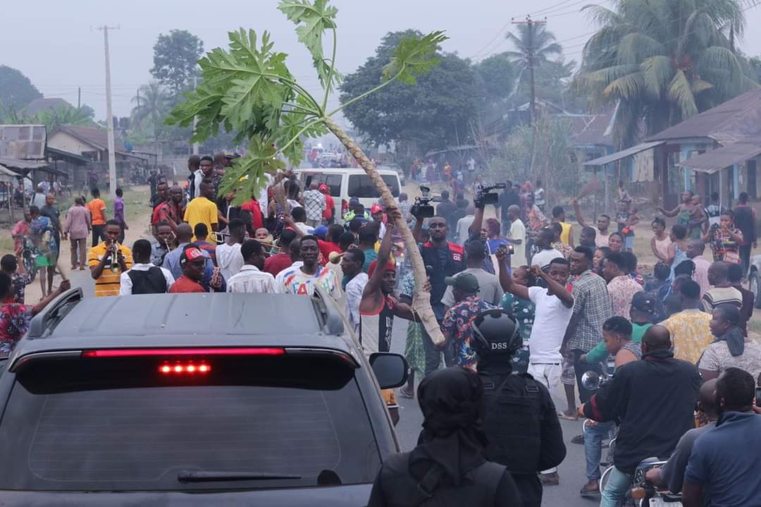 Senator_Akpabio's tweet photo. The Independent National Electoral Commission (INEC) today, in the raffia city of Ikot Ekpene, declared me the winner of the electoral contest for the seat of the Akwa Ibom North West Senatorial District in the National Assembly. This victory was made possible first and foremost, https://t.co/s7Ehd7hTo5