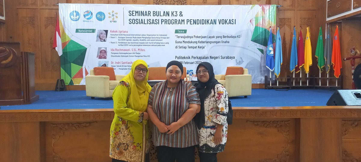 Miftastevadit's tweet photo. Seminar Bulan K3 PPNS with kakak hebat @kekekapriana
See you in the next project ya kak, Gbu :) https://t.co/cl5wFHZNbt