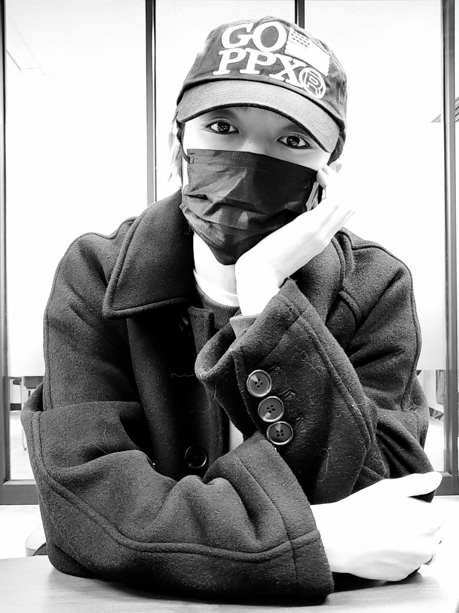 本日23:30~24:00📻🎙
#火曜日のシンピナイト

今日の写真はモノクロで💞🐈😸

radiko → bit.ly/3EcVIi6

#シンウォンホ #SHINWONHO  #fmyokohama