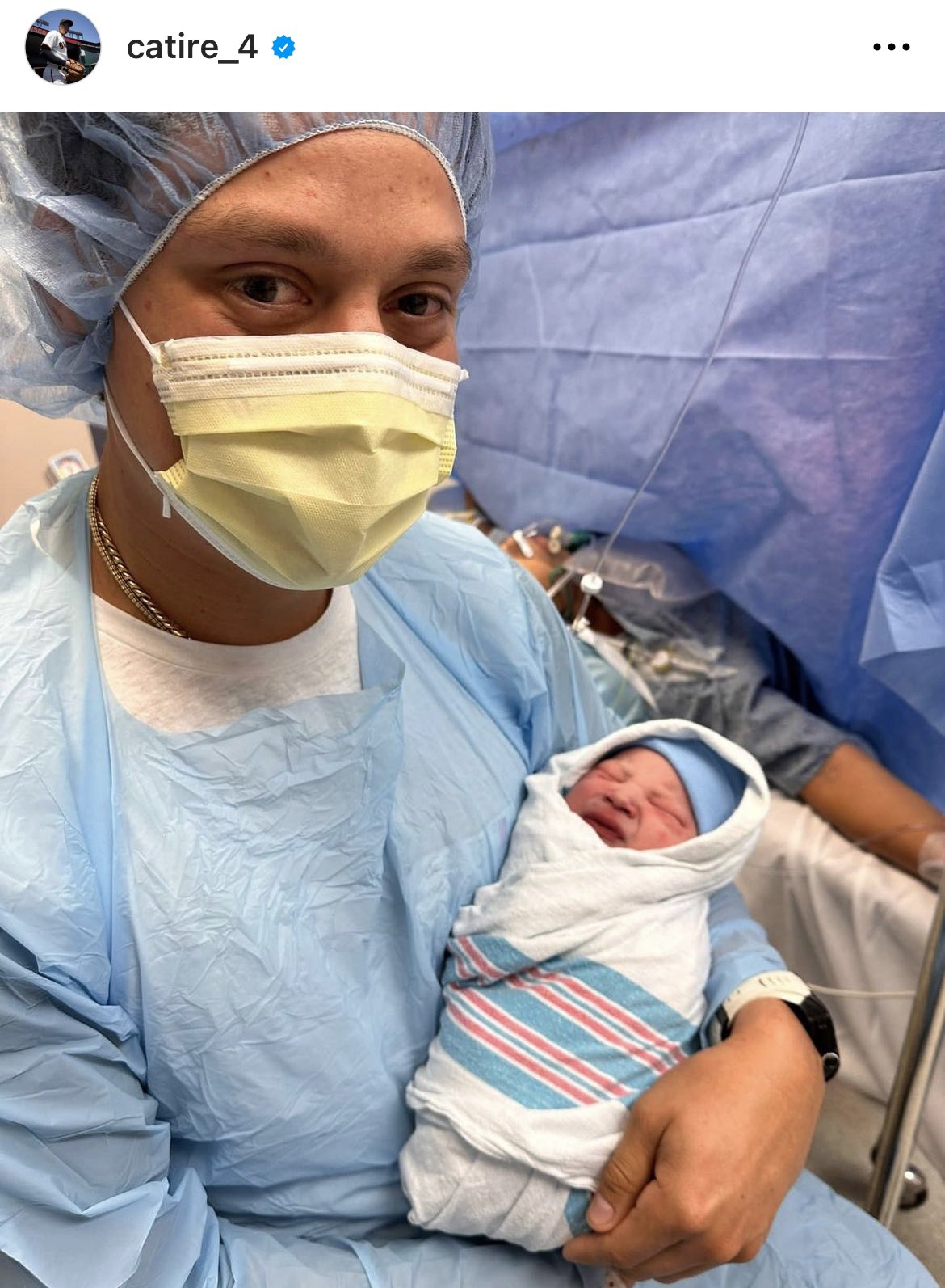 Carlos M. Ramírez على X: "Congrats to Wilmer Flores and his family on the  birth of their son! Felicidades a Wilmer Flores y su familia por el  nacimiento de su hijo! https://t.co/IGDfYxKvuj" /