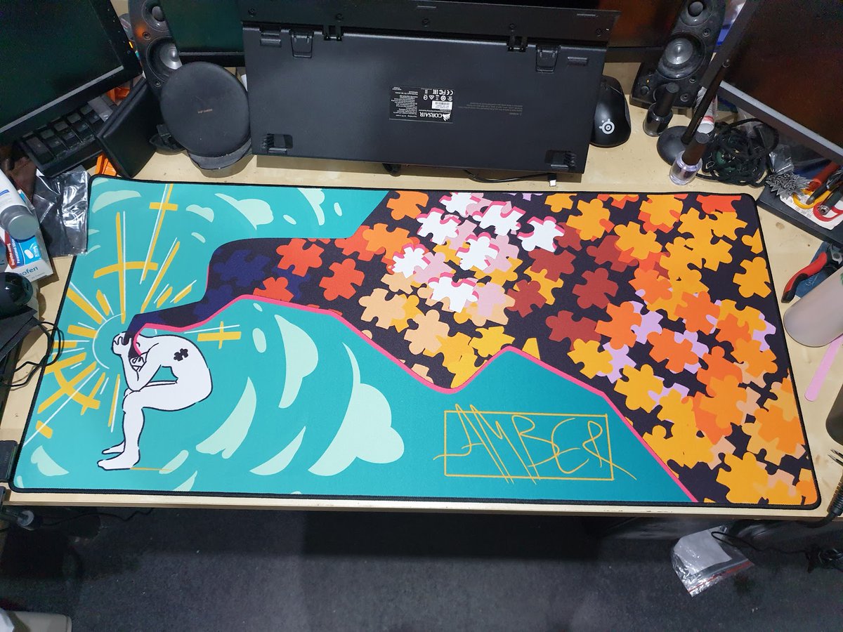 Got a new custom Deskpad designed by my good friend Amber, inspired by my favourite band <a href="/BiffyClyro/">Biffy Clyro</a>. Thanks so much for all your hard work, I love it so much!!
Please go check her out over at her insta here: instagram.com/amberspacedf