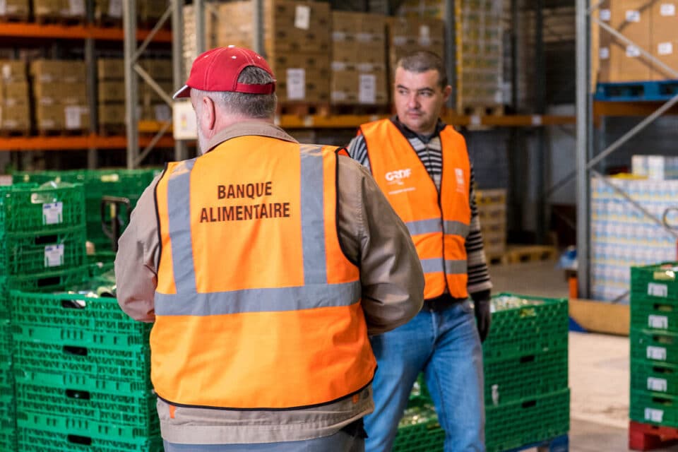 nicerendezvous's tweet photo. "En France 2,4 millions de personnes ont recours à l'aide alimentaire, un chiffre en forte hausse. Plus d'un tiers des personnes accueillies dans les structures.. s'y rendent depuis moins de six mois" https://t.co/AZWTnaGDti ► @NicePresse
#AideAlimentaire #Solidarite06 #Nice06 https://t.co/3Nh00LT8rN