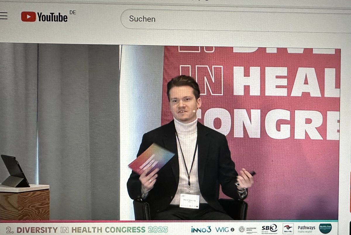 MirjamBauer's tweet photo. Startet jetzt über 2 Tage
👉 #DIHC23 #Diversity in #Health Congress
Moderator @martin_blaschka stellt das Programm vor, Beginn mit einem Grußwort von @DemmlerGertrud @Siemens_BKK:
Wie werden wir nachhaltiger und diverser im Gesundheitswesen?
Vielfalt braucht Kooperation! https://t.co/2DCUtXypro
