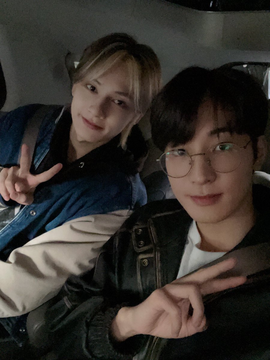 ciemoudt's tweet image. Abgsjdibrkdofbnsppqjwhebdbgs #SEVENTEEN #wonu #jun