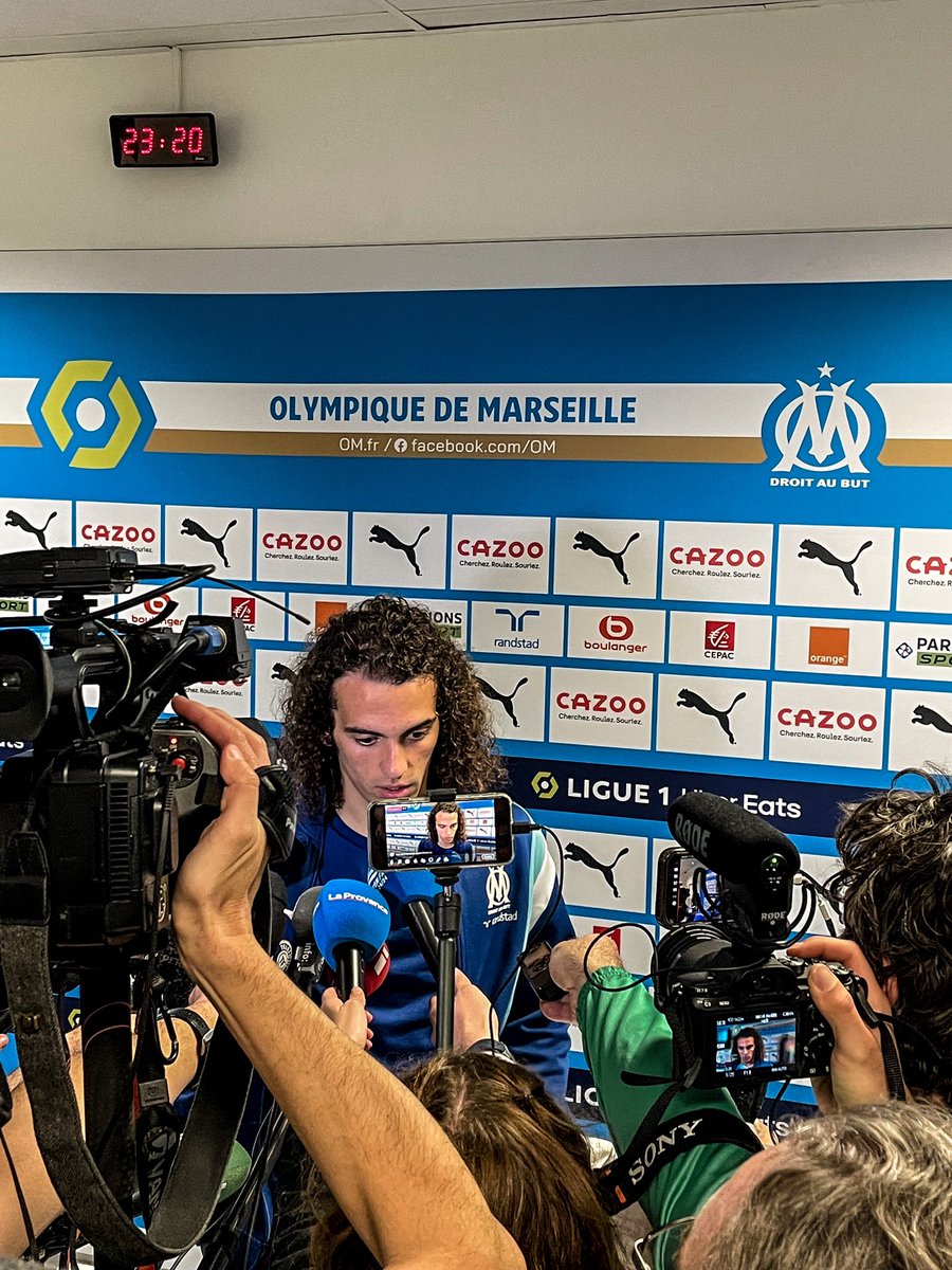 𝑺𝒐𝒊𝒓 𝒅𝒆 𝑪𝒍𝒂𝒔𝒔𝒊𝒒𝒖𝒆 !

Toujours un plaisir de couvrir la plus belle affiche de notre championnat sur les réseaux sociaux de la <a href="/Ligue1UberEats/">Ligue1UberEats</a> 📲

#LeClassique #OMPSG