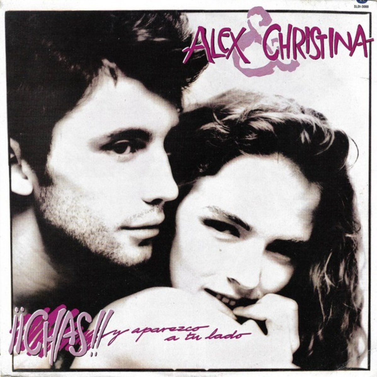 🔊 <a href="/alexdelanuez/">alex de la nuez</a> 👨🏻‍🎤 y <a href="/Ch_Rosenvinge/">Christina Rosenvinge</a> 👩🏻‍🎤 fueron los precursores del tontipop 💿💕.
<a href="/laura_odene/">Laura Odene</a> dedica #VersiónyOriginal a la mítica "¡Chas! Y aparezco a tu lado" ✨.

Escucha las versiones de:

🔺 Supersubmarina
🔸 <a href="/Aitanax/">AITANA</a>
▪️ <a href="/cnebotmusic/">Carlos Nebot Music</a>

En <a href="/rtveplay/">RTVE Play</a>.
▶️play.rtve.es/a/6821939