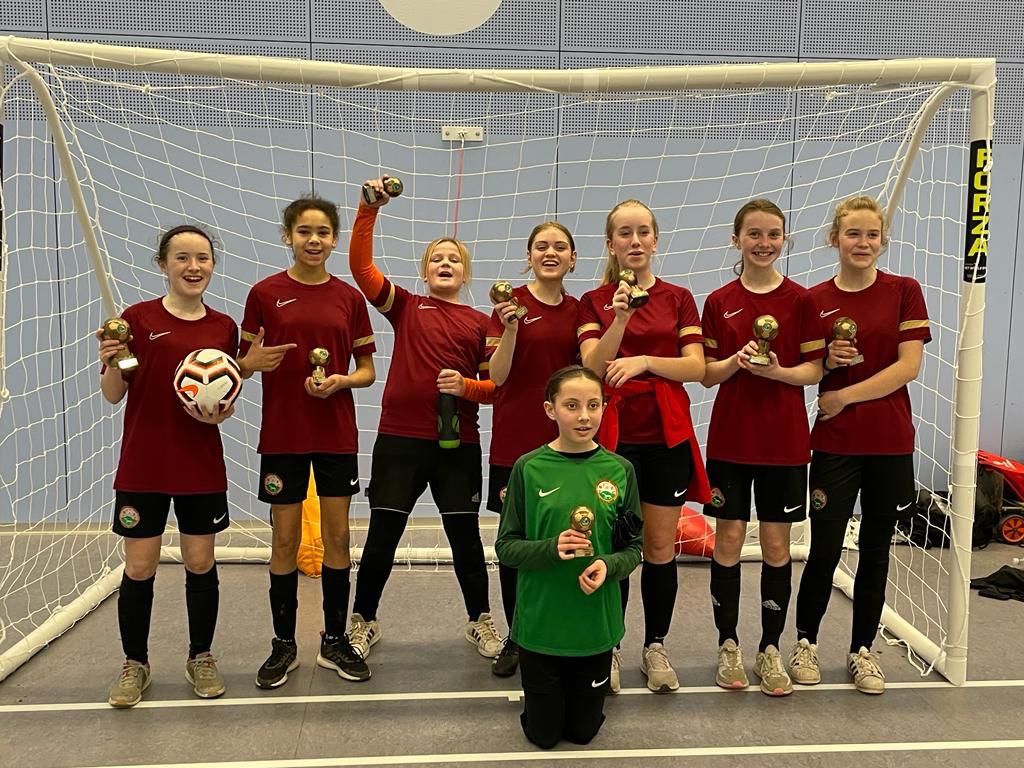 wwgleague's tweet photo. On Sunday we hosted our futsal tournament ⚽️🥅
Our winners:
U12 - Marlborough U14- Melksham Town
U16- Melksham Town
🏆
Our winners will compete in regional finals at Walsall in June🏆🥅
#futsal #football #wiltshirefootball #wwgl https://t.co/FzFNMsR0LI