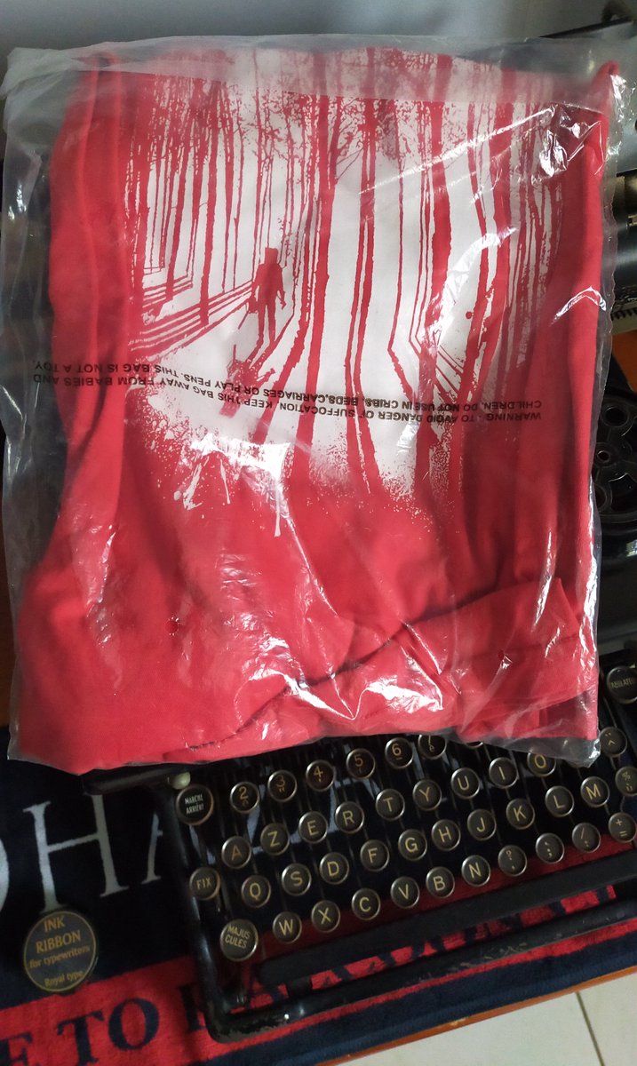 BiohazardFrance's tweet photo. 🎁Tente de gagner ce superbe T-shirt #ResidentEvil4 (Taille S)
Pour ce faire:
1.  Suivre ✅ @BiohazardFrance
2. ❤️ce tweet
3. 🔄 RT ce tweet
4. Invite en commentaire un ami qui kifferait de le porter à ta place !
TAS le 05/03/23 à 23h. #REBHFun https://t.co/gUVzcNwmVw