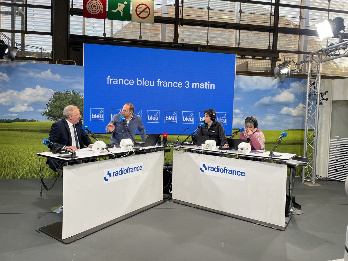 En direct du stand du <a href="/departement59/">Département du Nord</a> au <a href="/Salondelagri/">Salon International de l'Agriculture</a> avec les agriculteurs ! Avec <a href="/Patrick_Valois/">Patrick VALOIS</a> nous financerons leurs investissements. Nous accompagnerons ceux qui font le choix du #bio. Nous les soutiendrons en mobilisant 1M€ pour distribuer des paniers alimentaires.