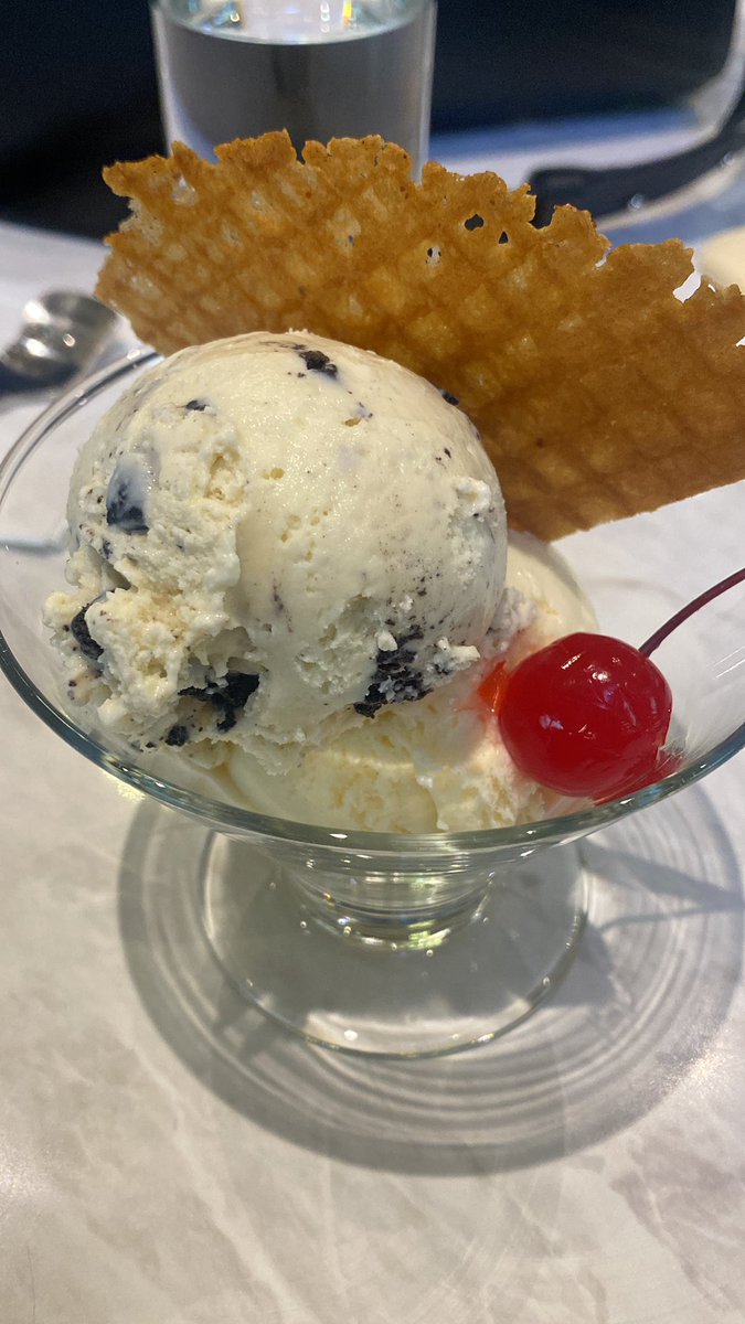 tl break here’s haagen dazs ice cream.