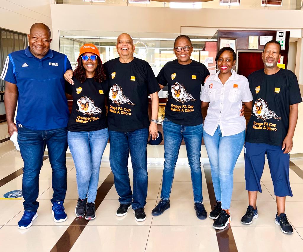 Maclean Letshwiti tweet media