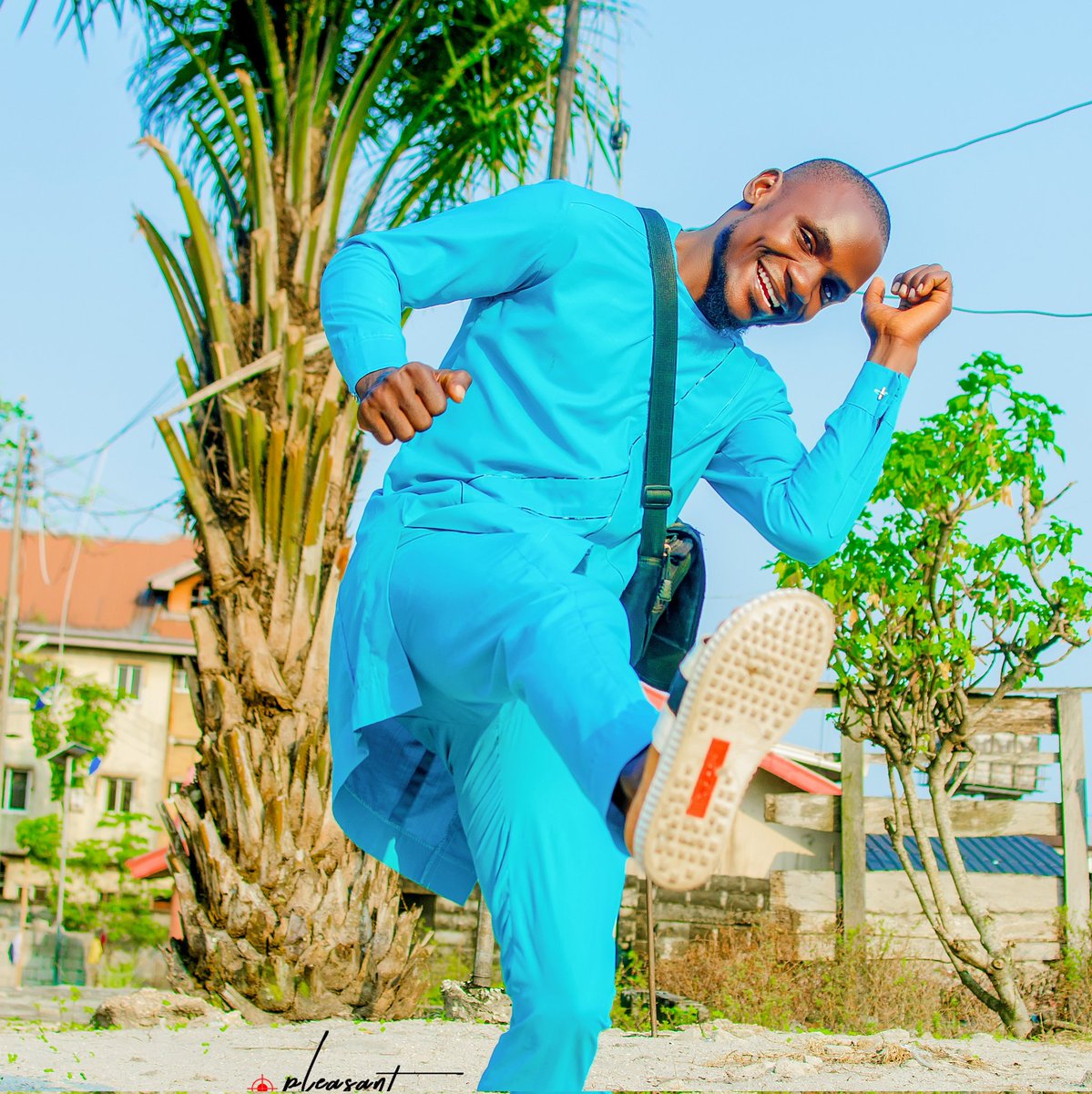 VdjRoyale's tweet photo. The joy of a new beginning needs to continue daily.
#NewProfilePic
#TrendingNow #electionresults2023 #PositiveVibes #DJ #yuhknoh https://t.co/vId7taV5yY